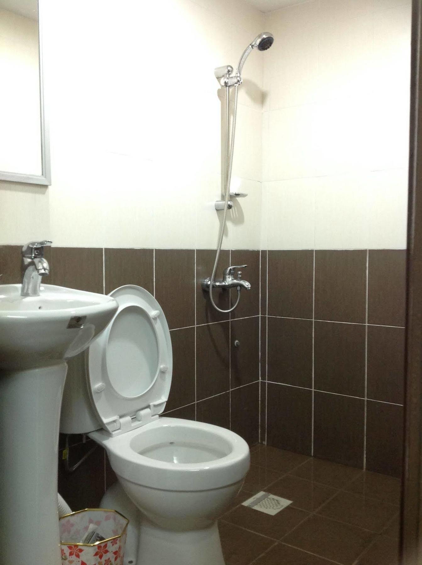 Silverwood Inn Мири Экстерьер фото